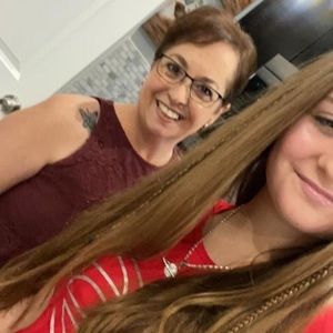 Meet your Posher, Lena